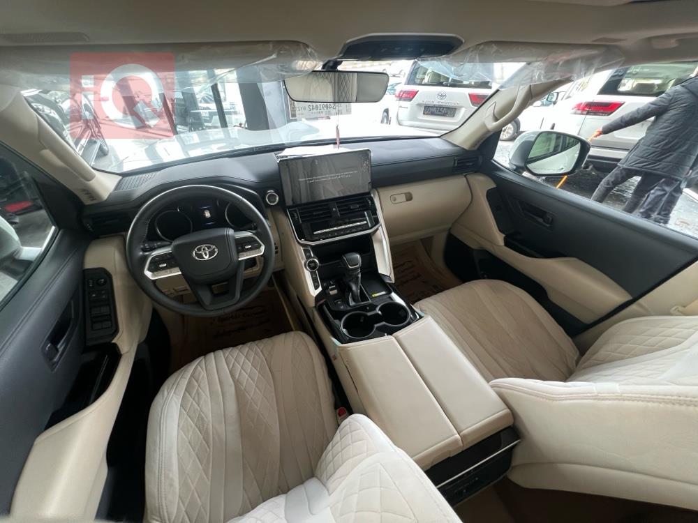 تويوتا لاندكروزر